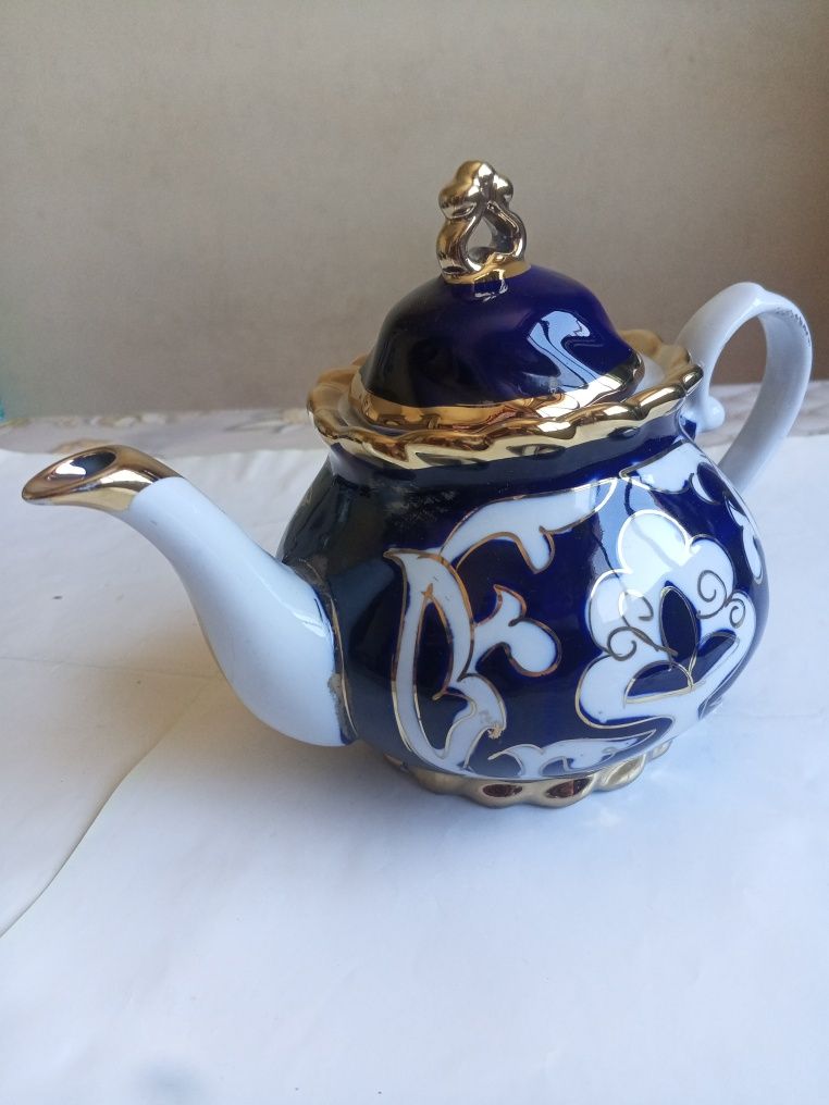 Пахтакор Чайник Сотилади