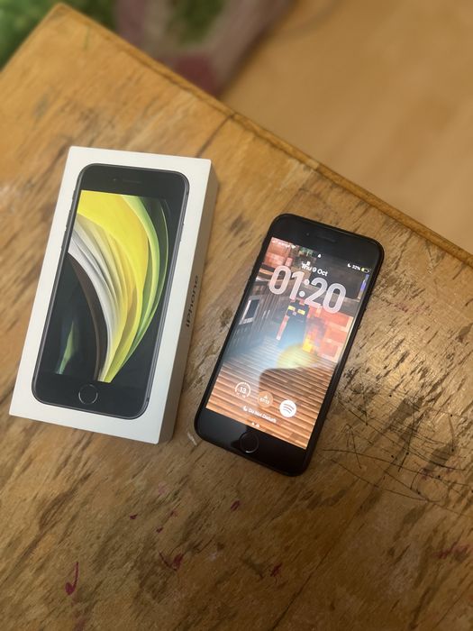 Iphone SE 2 128GB ios 26 stare ca nou