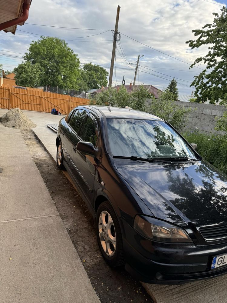 Opel astra motorina