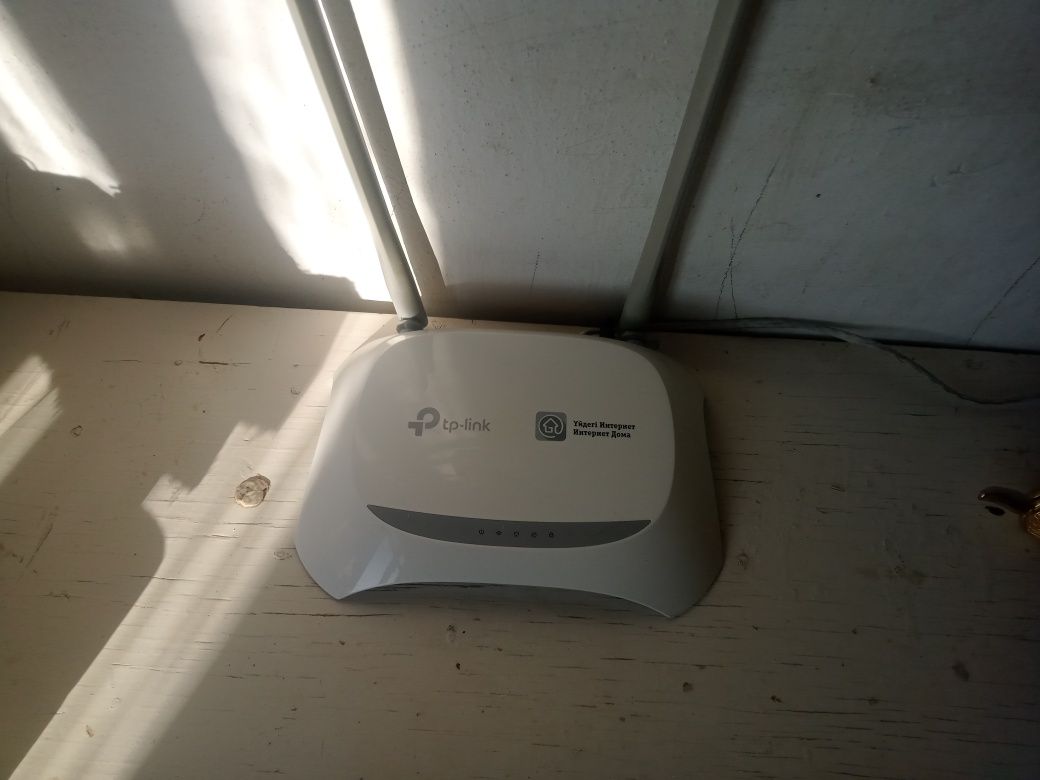Продам WIFI роутер