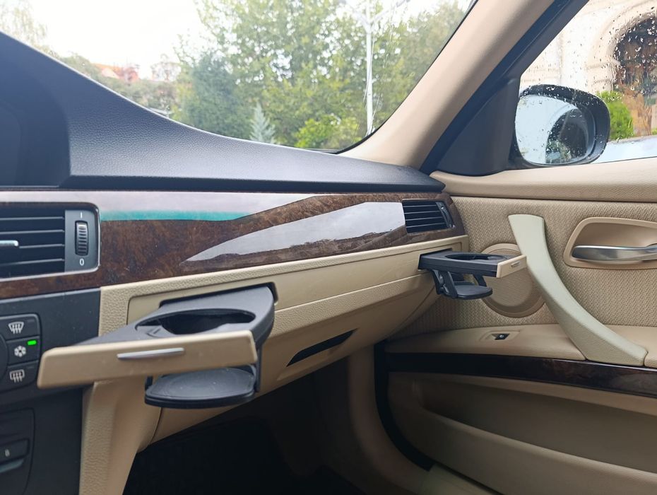 BMW Seria 3 318i 1.8 Benzină 2009 Automat – Impecabil