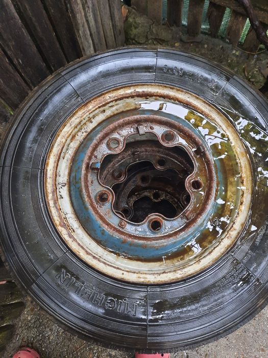 Cauciucuri pe 15 zoll