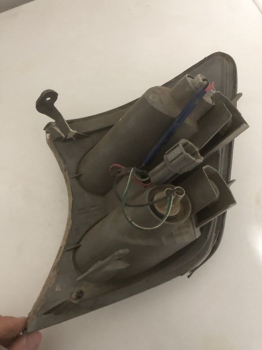 Semnalizare ,far nissan patrol dreapta