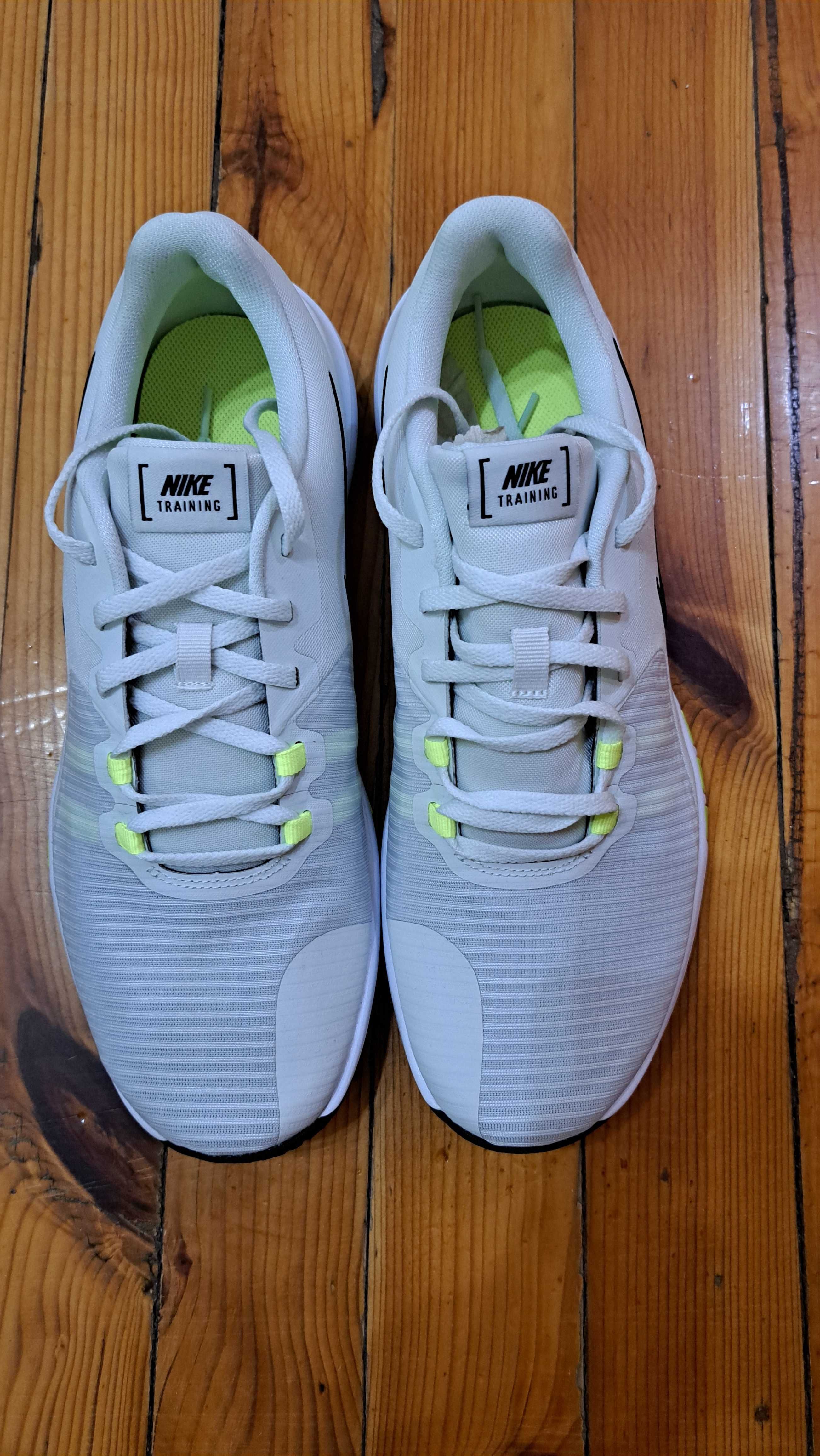 Маратонки Nike training