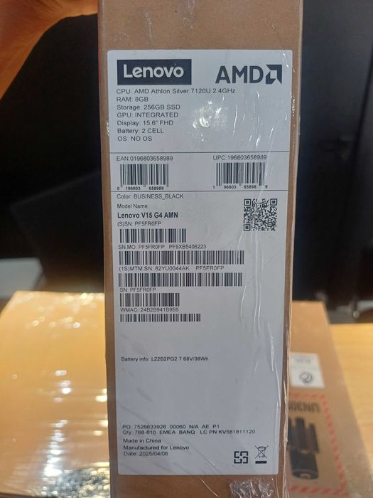 Notebook Lenova AMD Athlon 7120U 2.4 Ghz 8/256 DDR5 NEW!!!