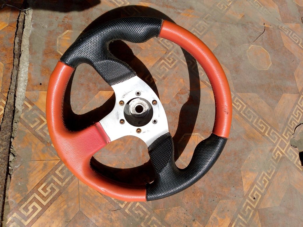 Могу продать б/у руль   vw-4