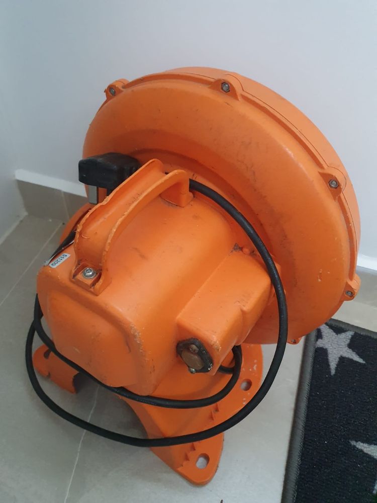 Pompa aer Suflanta