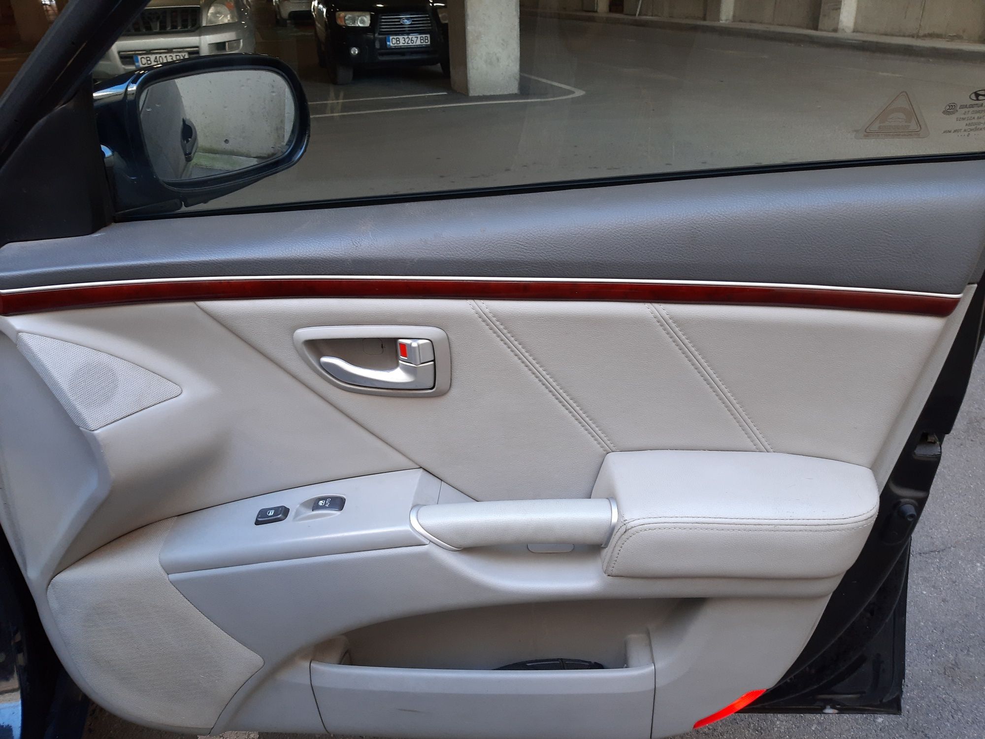 Hyundai grandeur