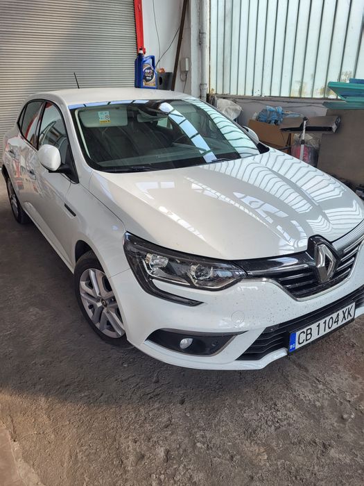 Продавам Рено МЕГАН 2020г 1,5 дци НАВИГАЦИЯ