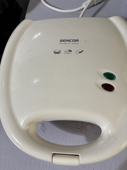 Сендвичница отличного качества