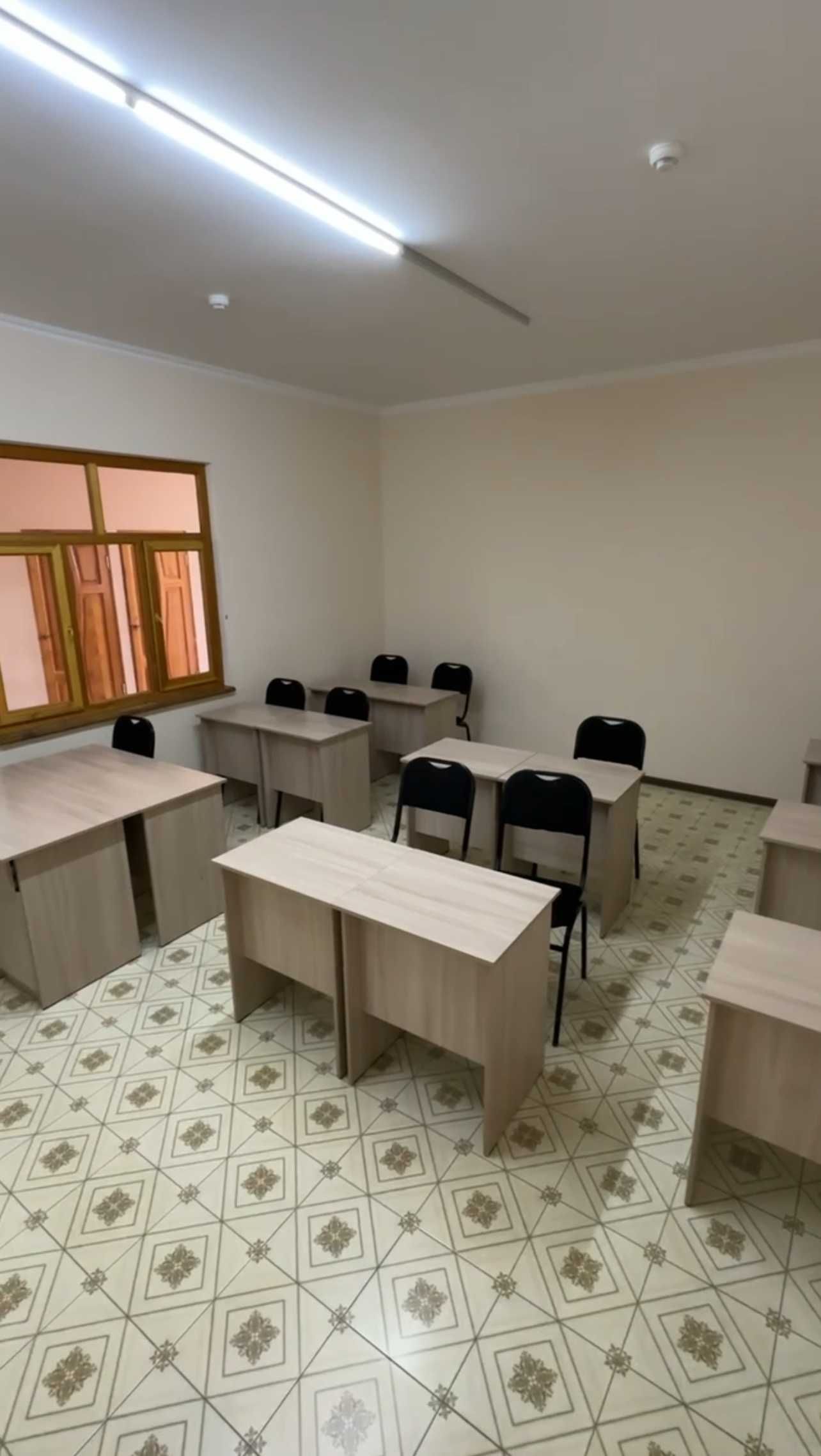 Тайёр бизнес учун офис 6 сотокда. Яшнобод т, Тузел. Жами 1076 м кв