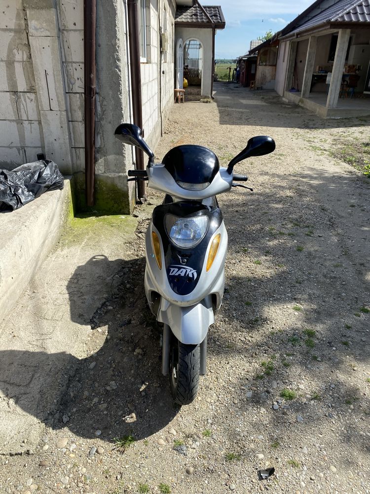 Vand scuter 125cc