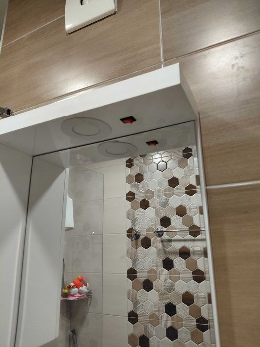 Горен и долен шкаф за баня