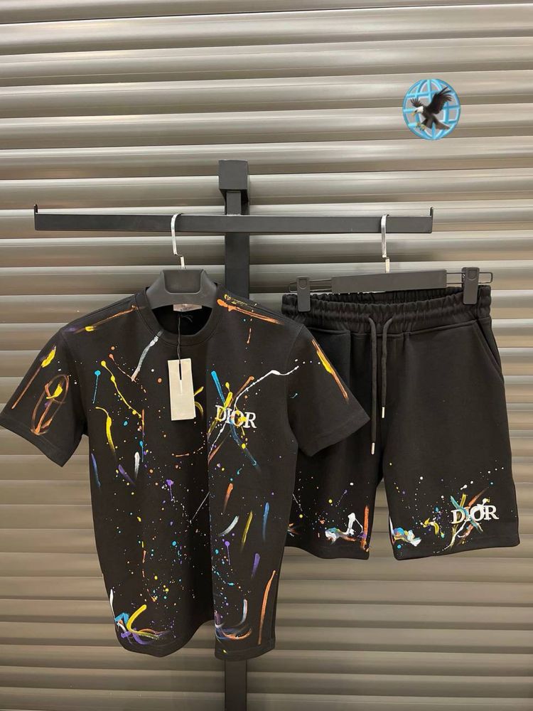 Compleu tricou si pantaloni scurti calitate premium