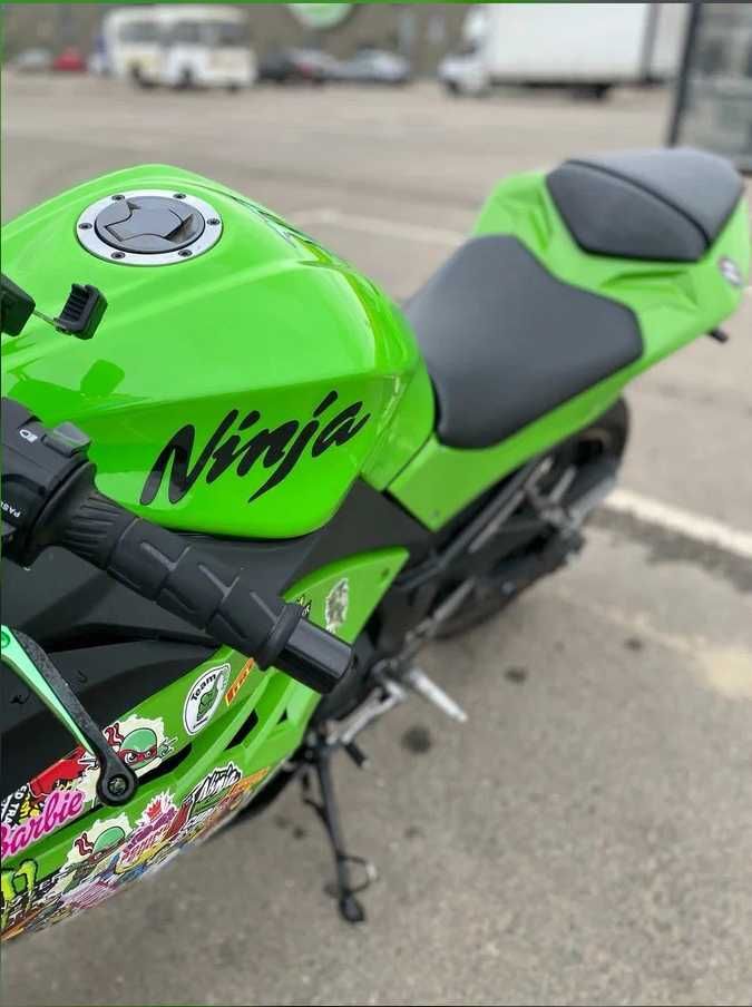 Продам СРОЧНО!!! Kawasaki Ninja 300, 2014