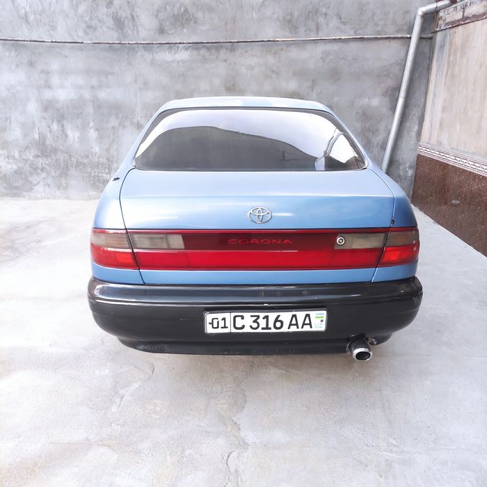 Продается Toyota Karina E