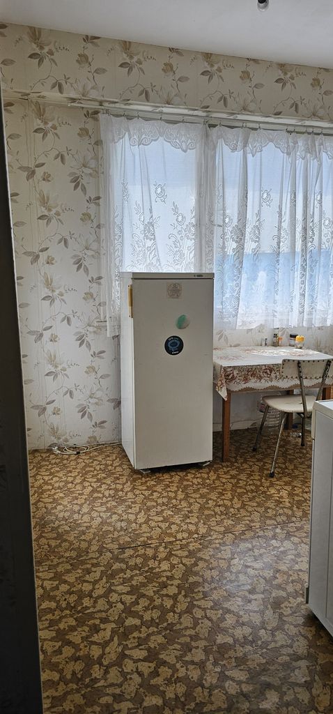 Продава се Двустаен апартамент в Бобов дол - 68 кв.м за 113 €/кв.м - Снимка #15