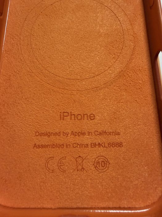 MagSafe Leather Case iPhone 17 pro