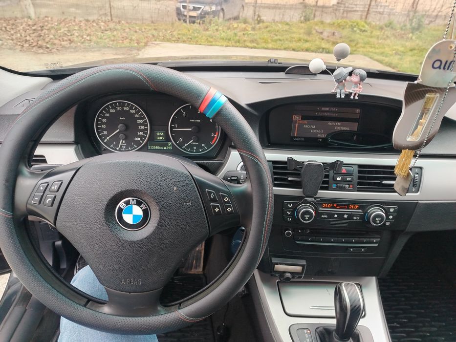 Bmw E90 an 2007 automat