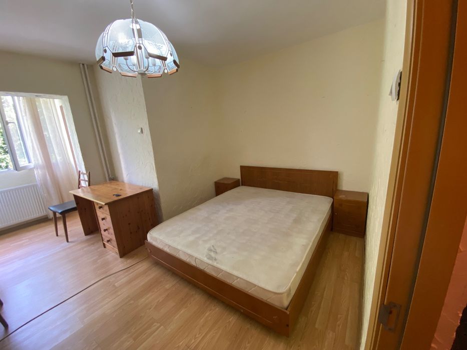 Garsoniera de închiriat George Enescu