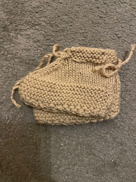 Бебешки търлички ръчно плетени