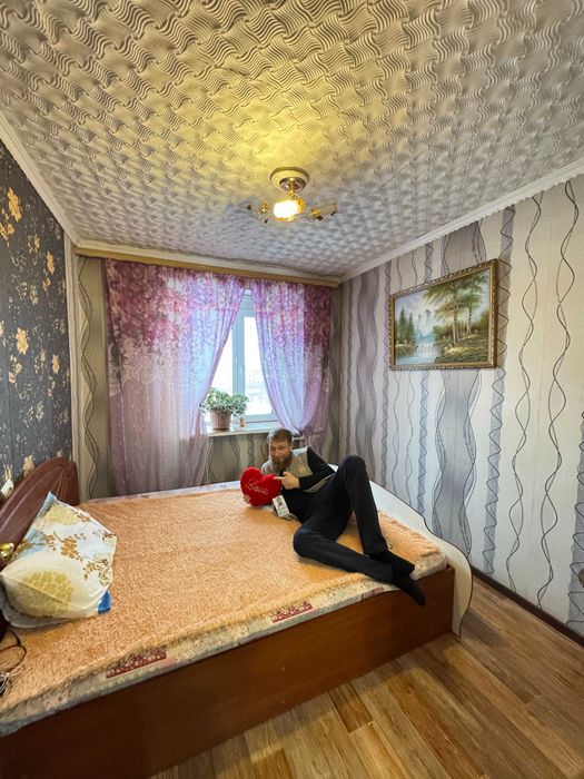 3 комнатная квартира на 7 микрорайоне, вся мебель останется