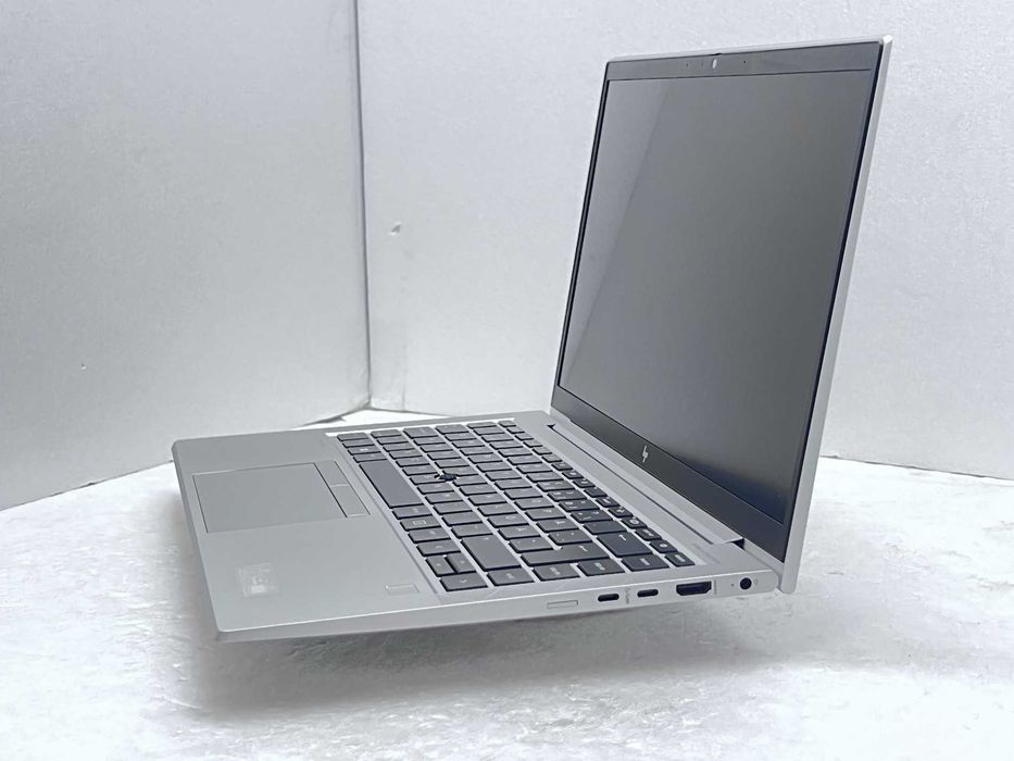 Реновиран лаптоп HP EliteBook 845 G8 14" IPS Ryzen 3 5400U 16GB 260GB