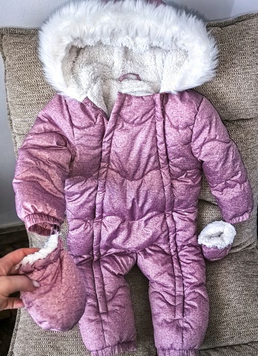 Combinezon fetițe mărimea 18 24 luni