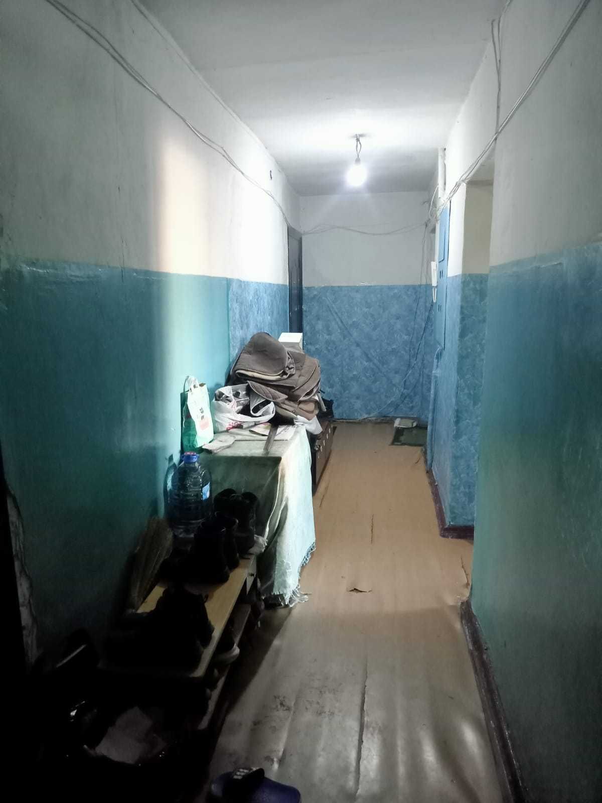 Продается 2- комн в городе, район Боулинга !