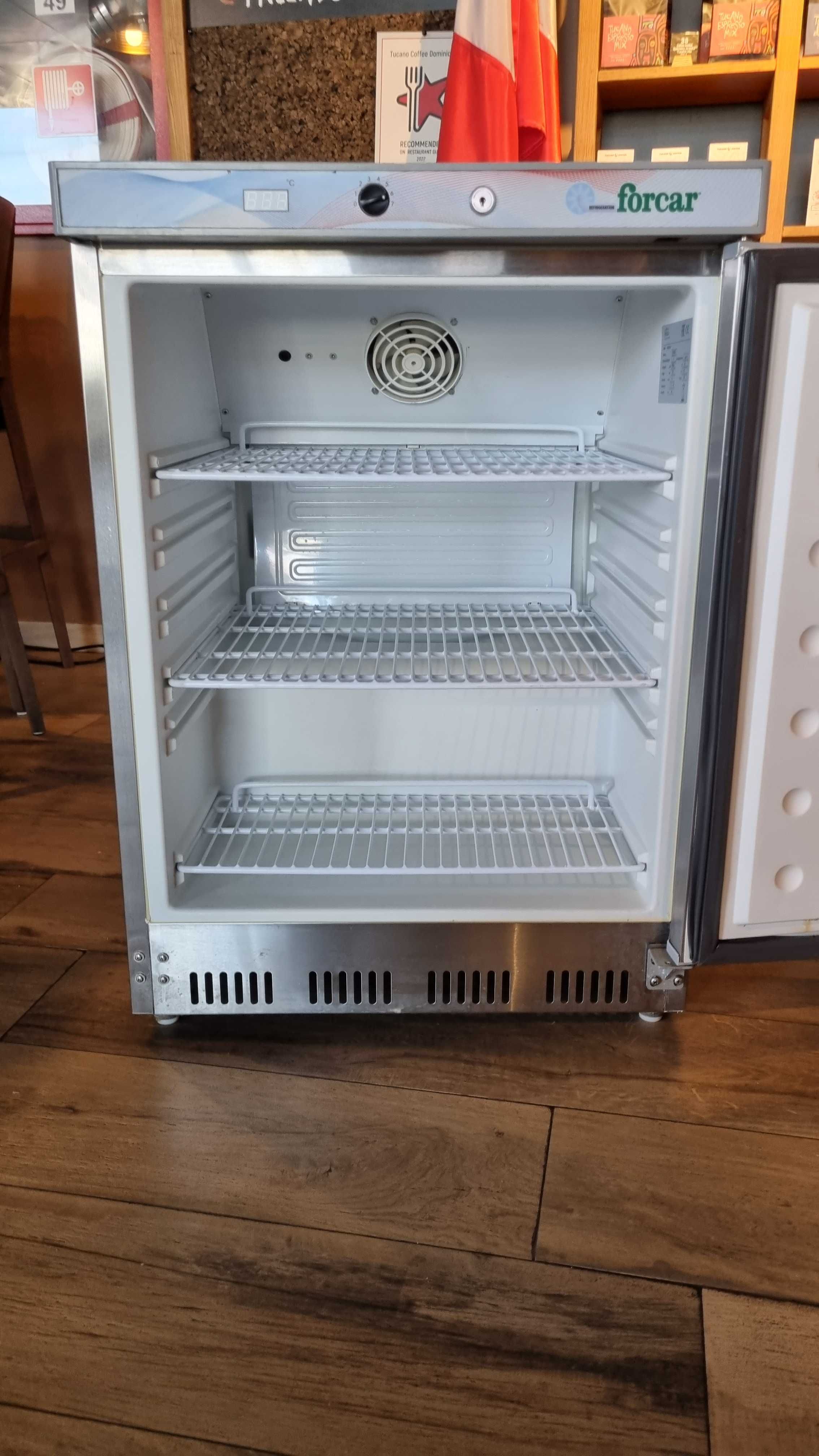 Frigider Inox compact 130L, talie joasă 60 x 58,5 x 85,5(h) cm