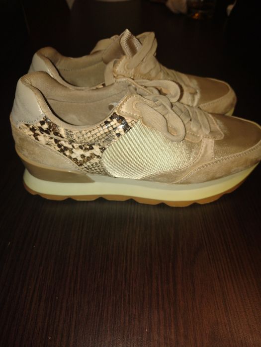 Adidași Zara Mărimea 37