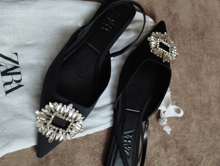 Качественные женские туфли.