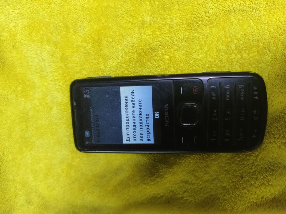 Продат телефон Nokia 6700