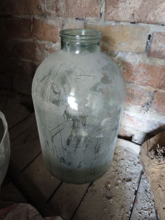 Бутыли стеклянные 20 л, советские.