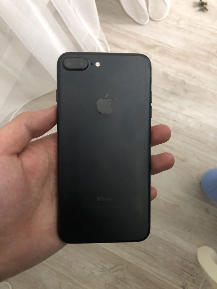 iPhone 7 Plus 32 gb