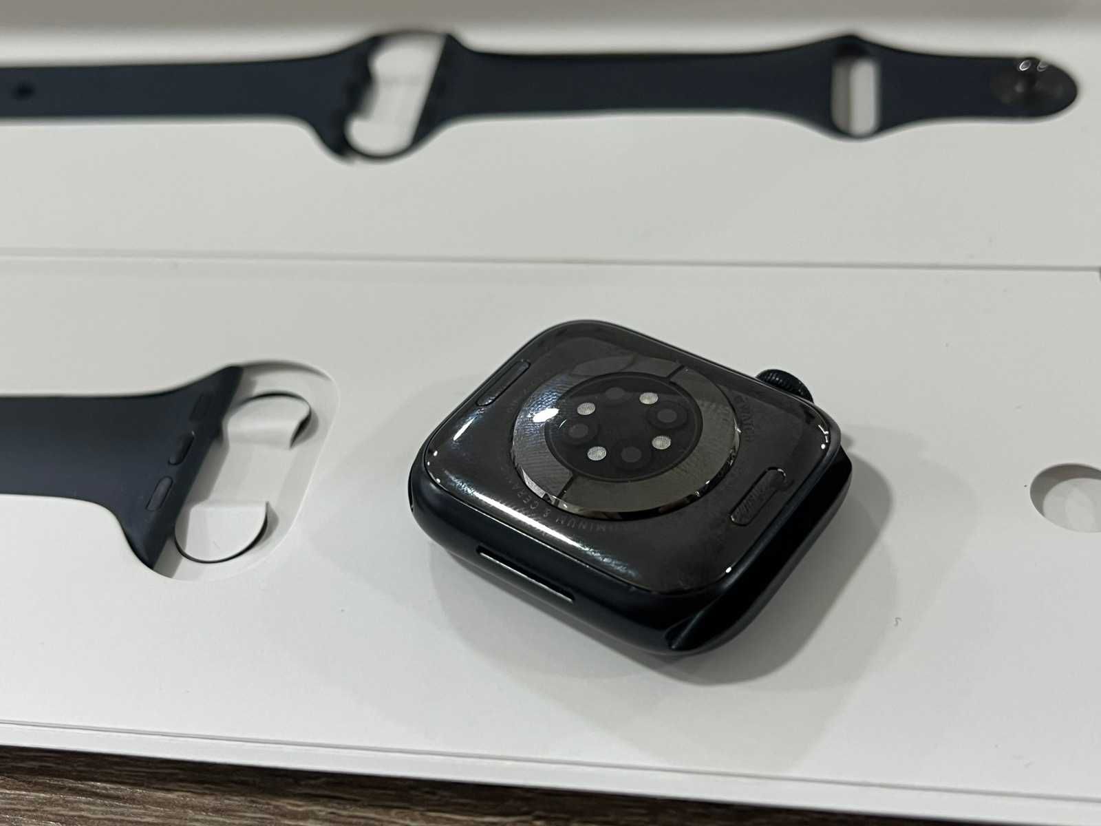 Смарт Часовник Apple Watch 7 / 41mm
