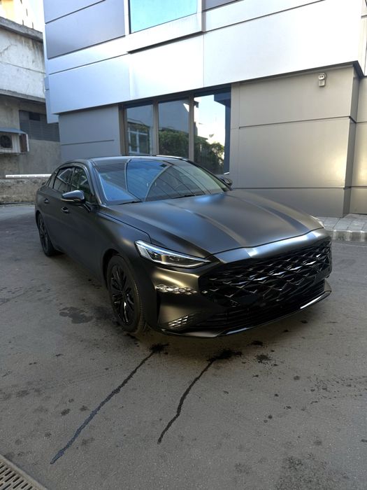 Kia K8 Noblesse Black Edition