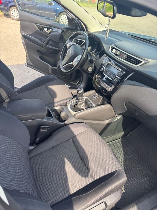 Nissan Qashqai .