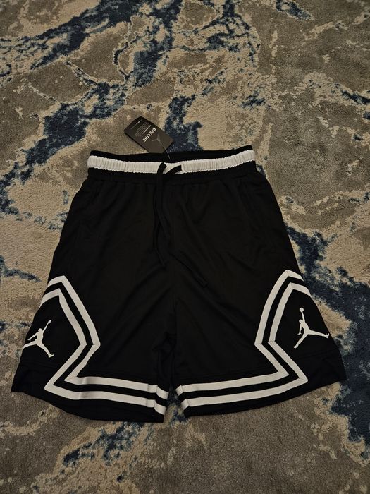pantaloni scurti jordan