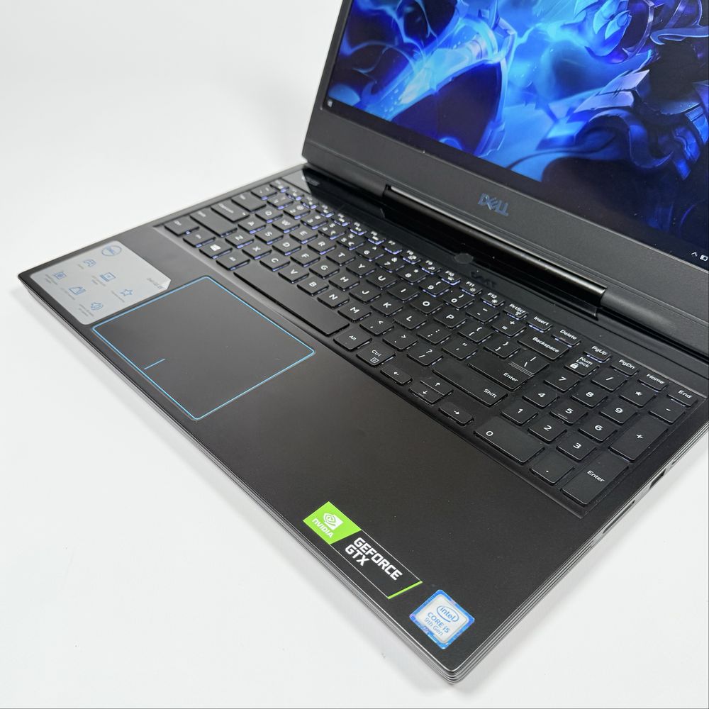 DELL G15/i5-9300H/NVIDIA GTX 1650/16GB RAM/128GB NVMe+256GB SSD
