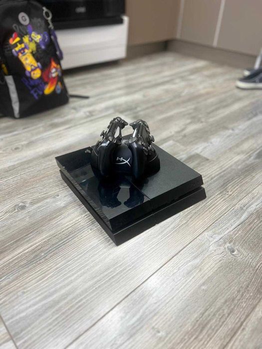 Игровая приставка