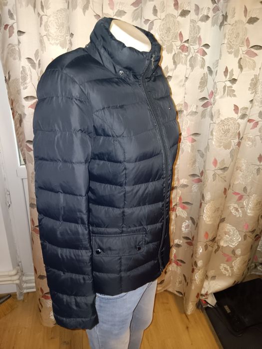 Geaca Tommy Hilfiger de dama,marime M.