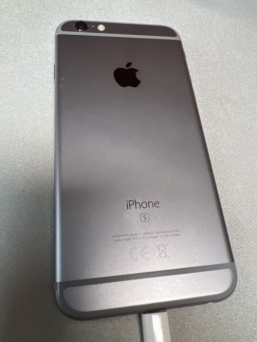 Iphone 6s 32gb перфектен