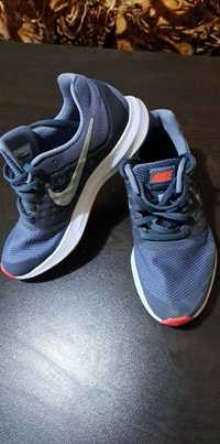 Nike Найк маратонки