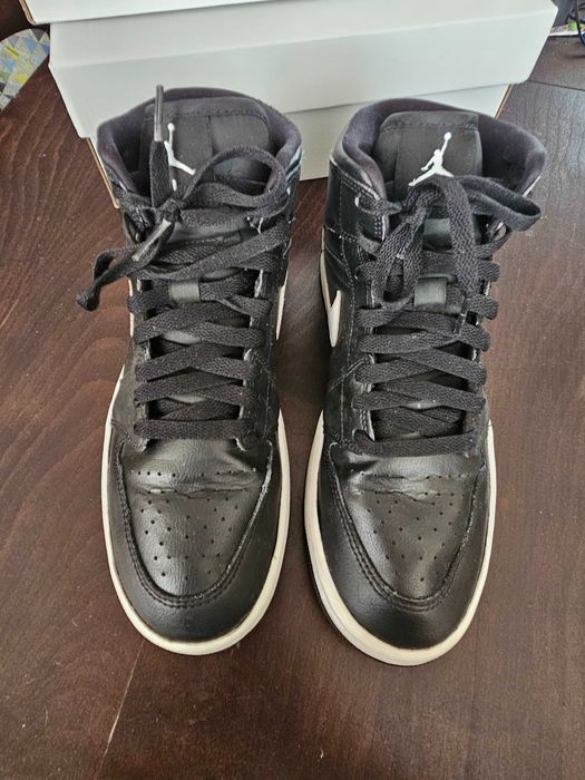 Маратонки nike air jordan 1 mid 40.5 номер