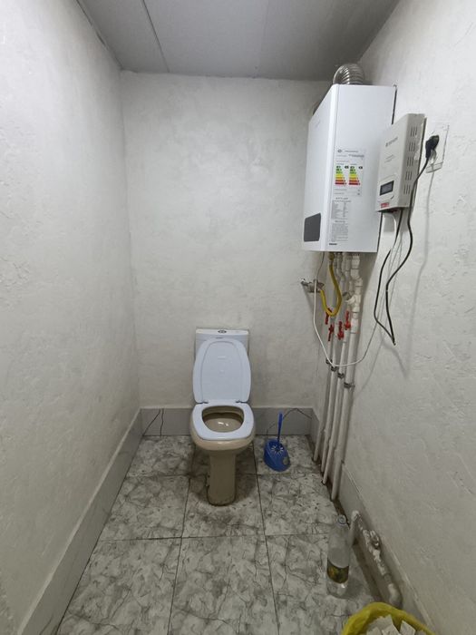 Hovli ijarag beriladi 2 xonali!!
