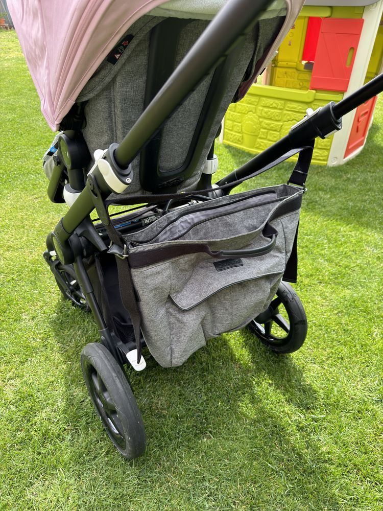 Детска количка 2 в 1 Bugaboo Fox 2  заедно с  аксесоари