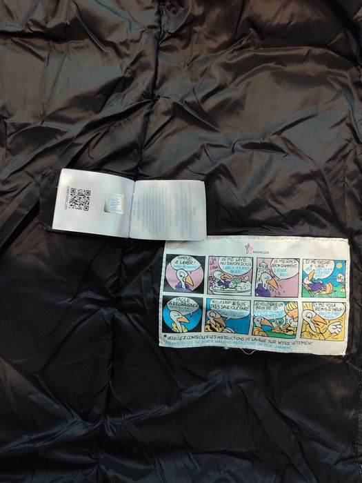 Дамско оригинално яке с естествен косъм.