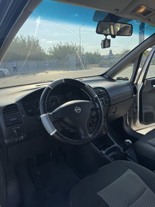 Opel Zafira 1.8 GPL