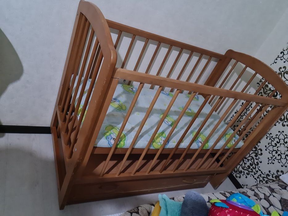 Продам детскую кровать